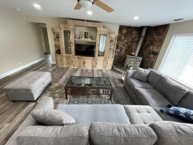 Beautiful 3 Bedroom Home Located Near Yosemite Окхерст Экстерьер фото